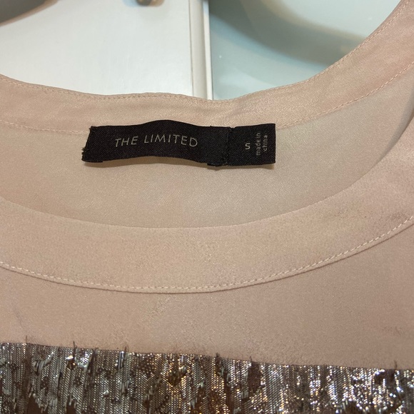 🌸 3 for $15 🌸 Pink/Champagne Striped Blouse - Picture 3 of 5